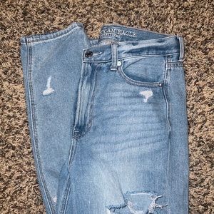 American eagle mom jeans